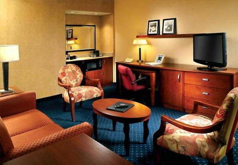 Courtyard By Marriott Atlanta Executive Park/Emory Hotel Druid Hills Phòng bức ảnh