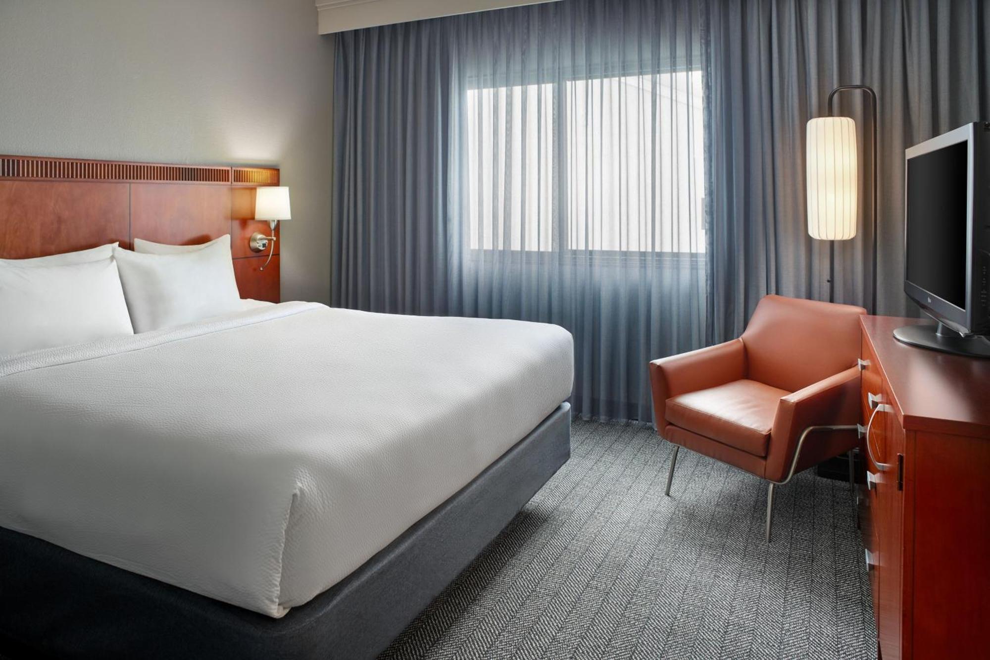 Courtyard By Marriott Atlanta Executive Park/Emory Hotel Druid Hills Ngoại thất bức ảnh
